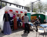 /album/la-f%c3%aate-des-langues-2013-%c3%a0-la-place-de-la-liberte%2c-brest/a11-jpg2/